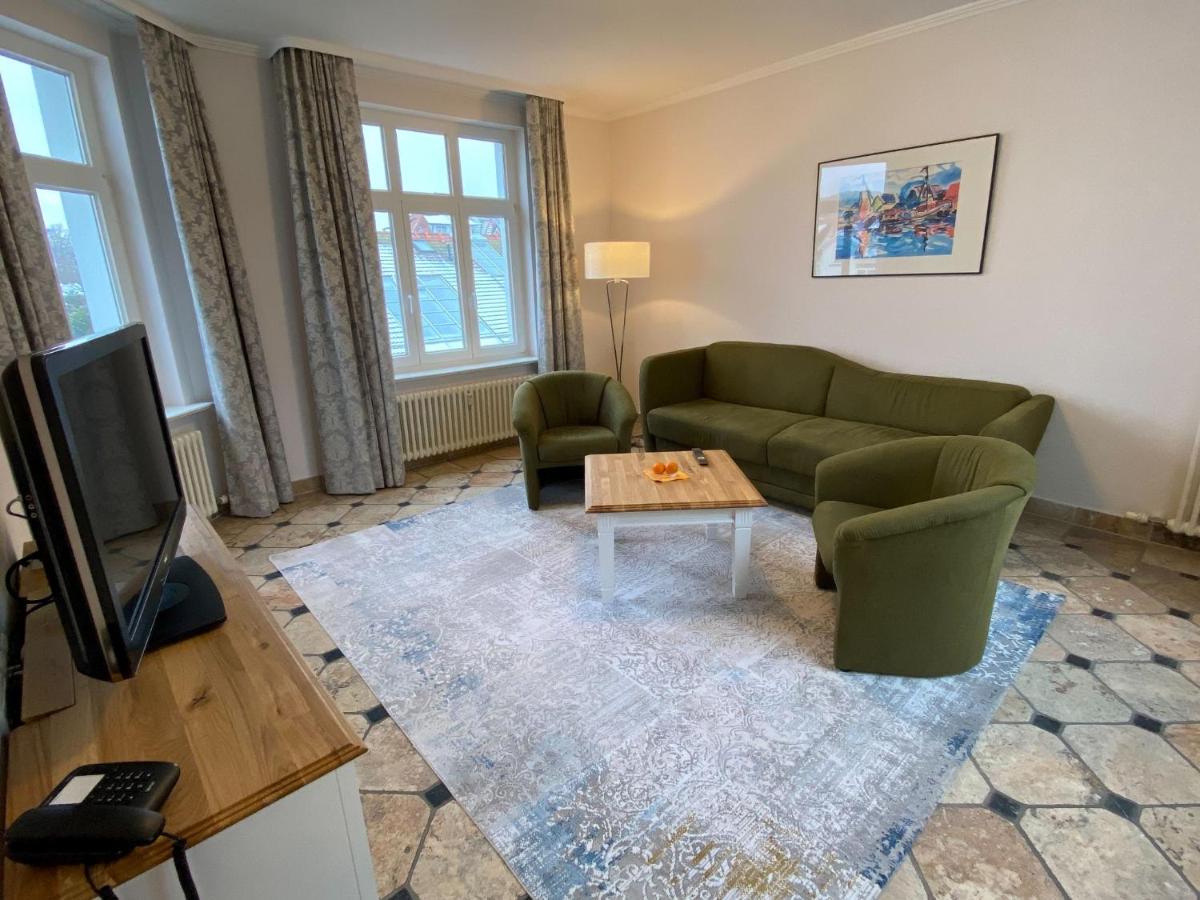 Apartment Strandvillen - Mit Meerblick, 1 Schlafzimmer Und Balkon Sv 712